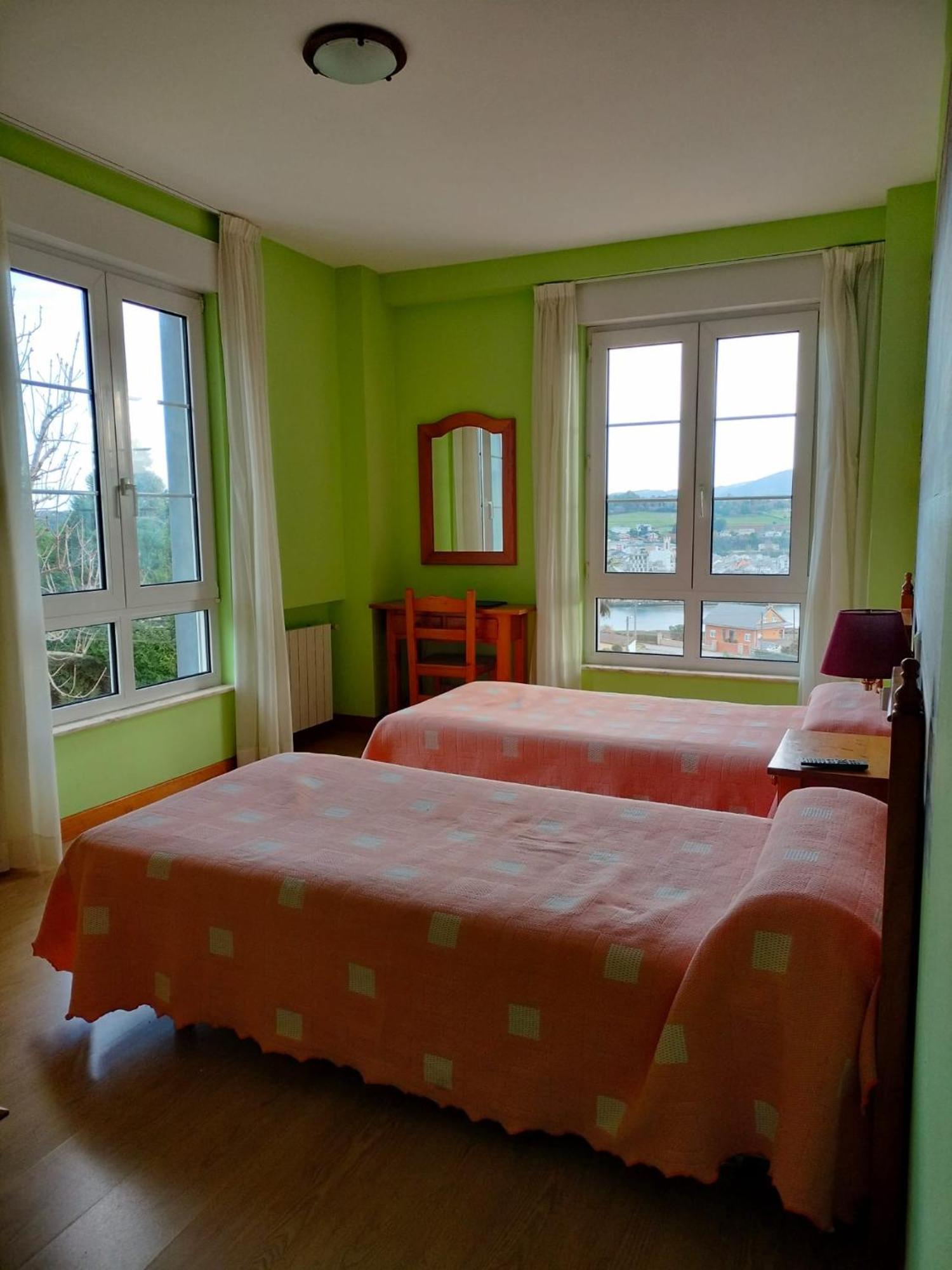 נאביה Hotel Capellan מראה חיצוני תמונה