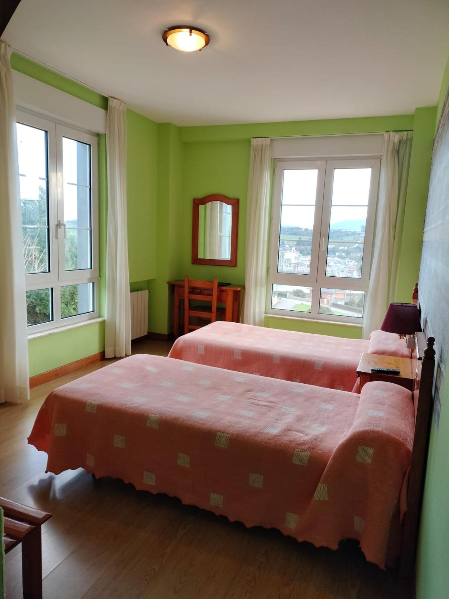 נאביה Hotel Capellan מראה חיצוני תמונה